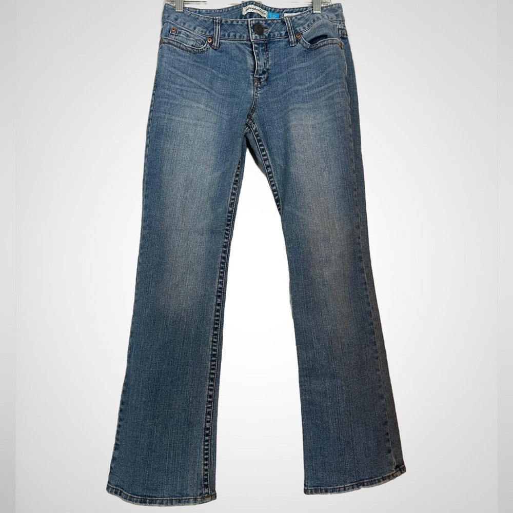 Aeropostale Hailey Mid-Wash Skinny Flare Curvy Jeans 💙